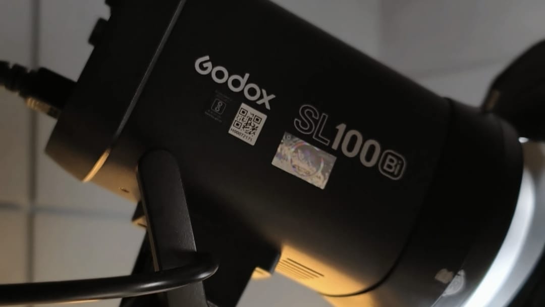 Godox SB100 Bi Light